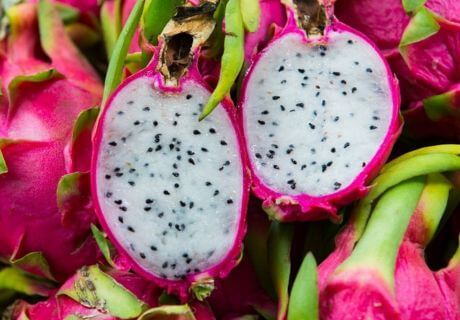 Fruta rosa dulce